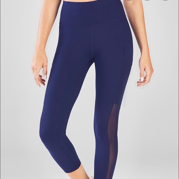 Fabletics power hold mesh Capri leggings - Picture 1 of 5